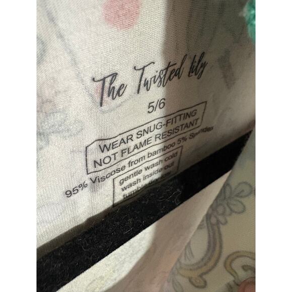 The Twisted Lily | Girl's Alice in Wonderland Collared Dress | 5/6 - Picture 3 of 3